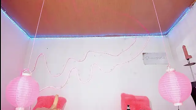 shannon kinne  online show from 11-06-25, 03:16