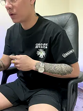 latava online show from 12-17-25, 04:45