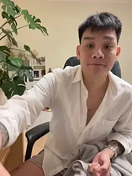 latava online show from 10-24-25, 03:33