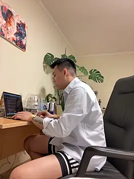 latava online show from 11-14-25, 03:48