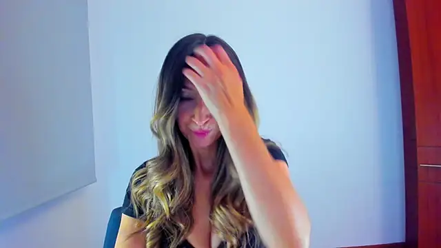 Velourmuse online show from 04-09-26, 11:11