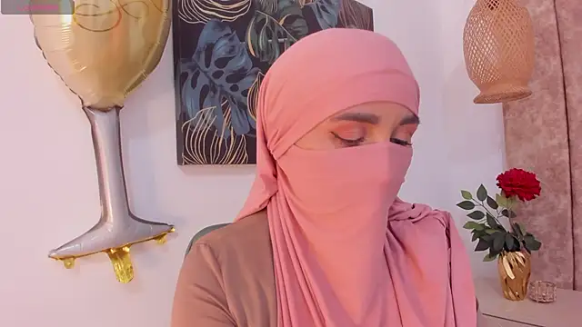  alishaa c online show from 10-27-25, 07:59