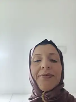 Aafsha  online show from 07-18-26, 02:03