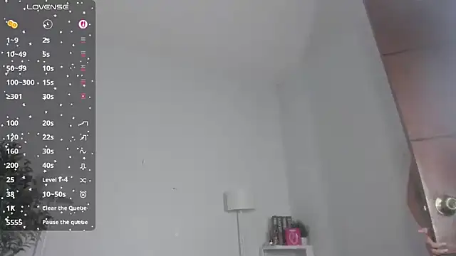 Snapshot of Im_YourDream_Barbie chatting on 04-25-26, 06:49 Im YourDream Barbie online show from 04-25-26, 06:49