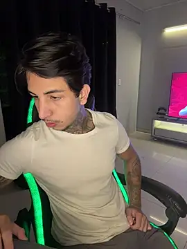 RealGdiass online show from 10-29-25, 12:09