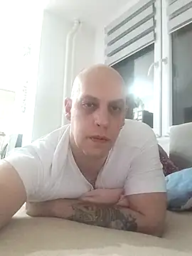 Kobradera1984 online show from 03-01-26, 09:04