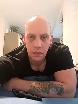 Kobradera1984 online show from 12-05-25, 08:02