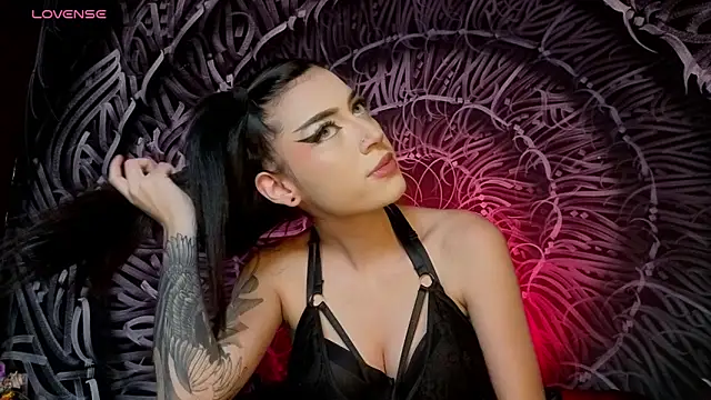 dahlia darkwood online show from 03-31-26, 03:41