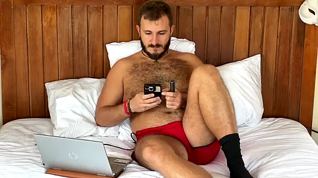 Snapshot of mrmaxiy chatting on 06-02-26, 02:11 mrmaxiy online show from 06-02-26, 02:11