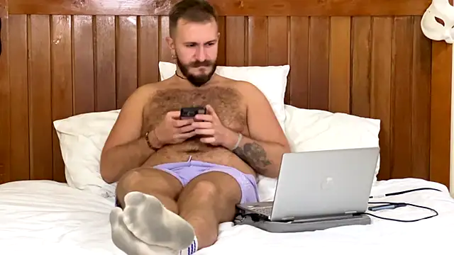 Snapshot of mrmaxiy chatting on 07-21-26, 01:12 mrmaxiy online show from 07-21-26, 01:12