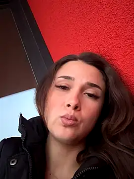 MayaVonDe online show from 11-10-25, 03:17