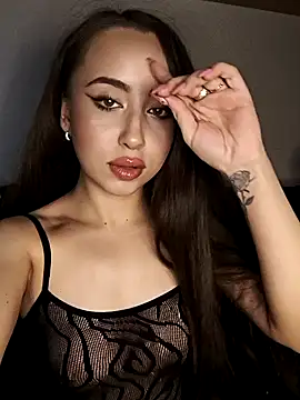 Snapshot of adacgrey chatting on 10-11-25, 03:35 adacgrey online show from 10-11-25, 03:35