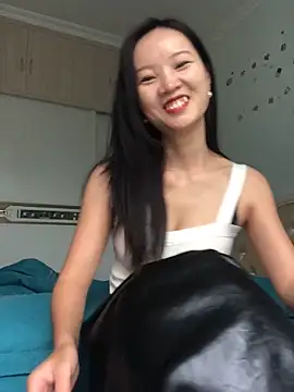 Mile-m online show from 10-17-25, 02:15