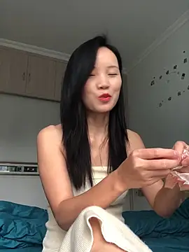 Mile-m online show from 10-30-25, 03:27