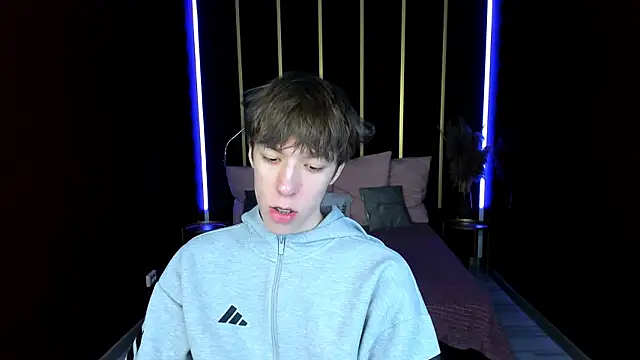 Snapshot of MarkBranston chatting on 02-13-26, 10:48 MarkBranston online show from 02-13-26, 10:48