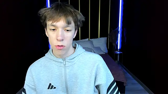 Snapshot of MarkBranston chatting on 01-16-26, 04:27 MarkBranston online show from 01-16-26, 04:27