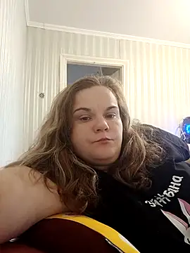 Snapshot of HarmonyKarera chatting on 10-05-25, 12:07 HarmonyKarera online show from 10-05-25, 12:07