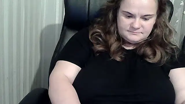 Snapshot of HarmonyKarera chatting on 10-07-25, 07:59 HarmonyKarera online show from 10-07-25, 07:59