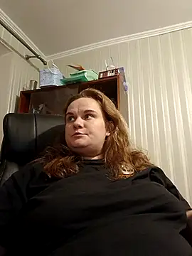 Snapshot of HarmonyKarera chatting on 10-08-25, 08:09 HarmonyKarera online show from 10-08-25, 08:09