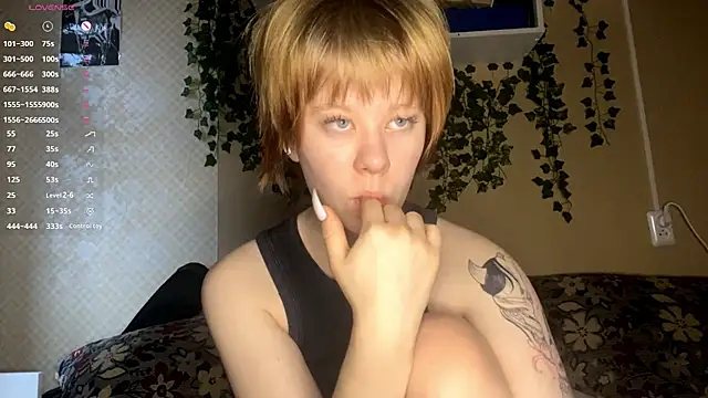 AnitaVanruiten online show from 11-07-25, 07:13