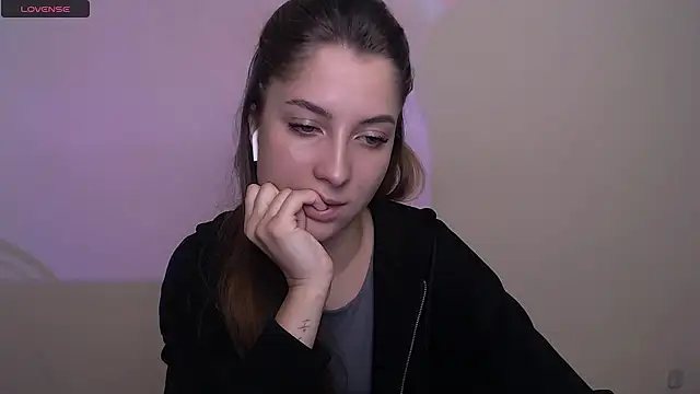  OlivkaSexy online show from 10-03-25, 11:56