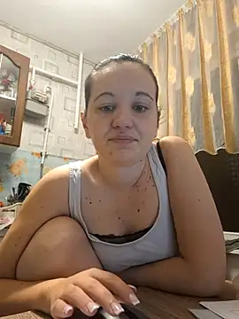 Snapshot of Lorie_Jillian chatting on 10-06-25, 12:12 Lorie Jillian online show from 10-06-25, 12:12