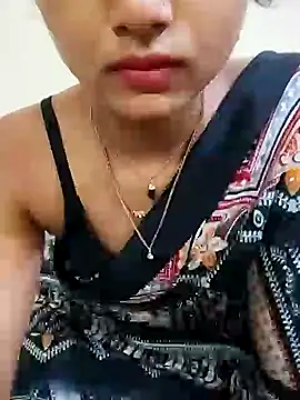 Saniya Doll online show from 07-15-26, 07:32