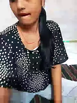 Saniya Doll online show from 10-23-25, 07:40