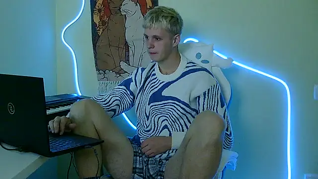 Snapshot of _Timmy_Boy_ chatting on 10-06-25, 08:15  Timmy Boy  online show from 10-06-25, 08:15