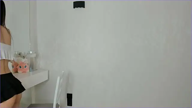 Snapshot of aizury_chi chatting on 12-02-25, 10:06 aizury chi online show from 12-02-25, 10:06