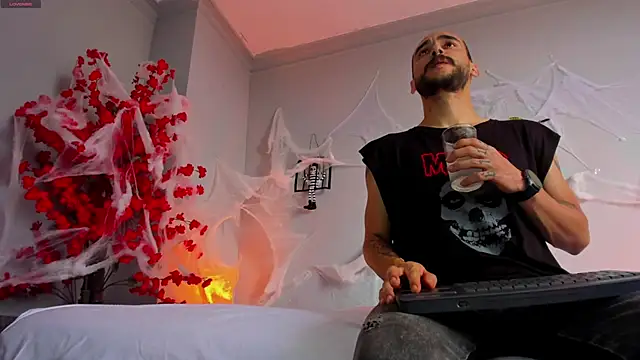 2 fire online show from 10-29-25, 08:19