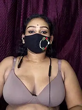 Snapshot of tamil_Monisha chatting on 04-25-26, 04:48 tamil Monisha online show from 04-25-26, 04:48