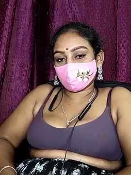 Snapshot of tamil_Monisha chatting on 07-28-26, 07:39 tamil Monisha online show from 07-28-26, 07:39