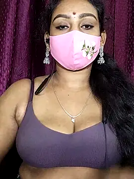 Snapshot of tamil_Monisha chatting on 07-28-26, 07:04 tamil Monisha online show from 07-28-26, 07:04