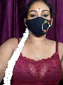 Snapshot of tamil_Monisha chatting on 07-26-26, 05:53 tamil Monisha online show from 07-26-26, 05:53