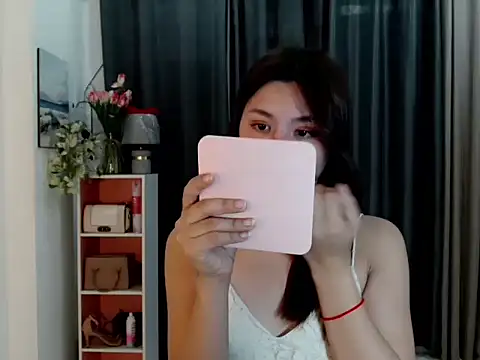 Snapshot of buttycamillex chatting on 02-02-26, 12:09 buttycamillex online show from 02-02-26, 12:09