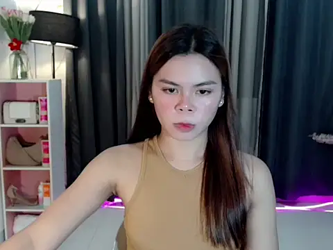 Snapshot of buttycamillex chatting on 06-25-26, 04:45 buttycamillex online show from 06-25-26, 04:45