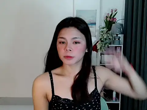 Snapshot of buttycamillex chatting on 02-13-26, 05:24 buttycamillex online show from 02-13-26, 05:24