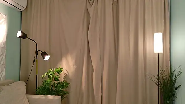 Playful Lia online show from 11-05-25, 02:09