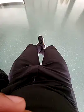 maxOliver12345 online show from 10-21-25, 10:14