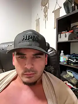 Snapshot of Leeeek23 chatting on 01-11-26, 12:50 Leeeek23 online show from 01-11-26, 12:50