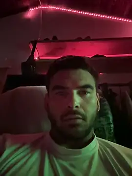 Leeeek23 online show from 04-19-26, 05:08