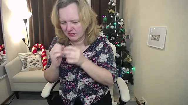 VestaWoody online show from 12-02-25, 07:21