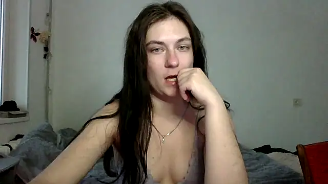 Twolatte1520 online show from 12-04-25, 12:37