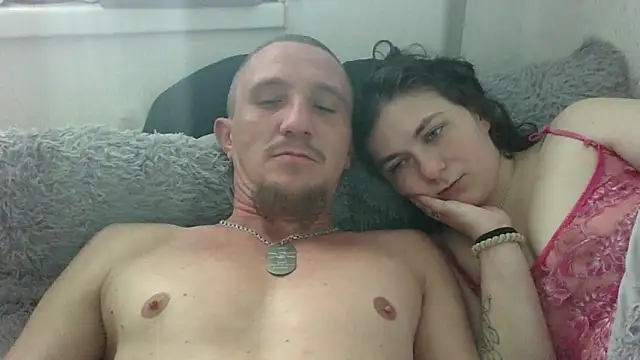 Twolatte1520 online show from 04-10-26, 09:38