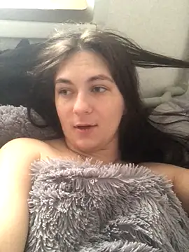 Twolatte1520 online show from 12-15-25, 10:32