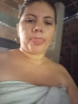 Snapshot of lady_and_charly chatting on 02-16-26, 09:13 lady and charly online show from 02-16-26, 09:13