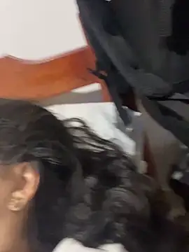 lady and charly online show from 10-25-25, 06:34