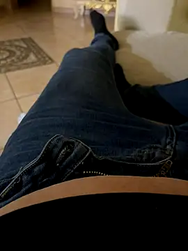 Bionda19 online show from 10-30-25, 10:24