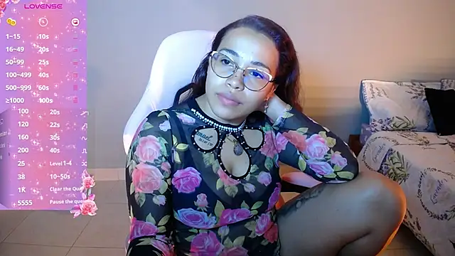 Snapshot of diabliita_ chatting on 10-18-25, 02:19 diabliita online show from 10-18-25, 02:19